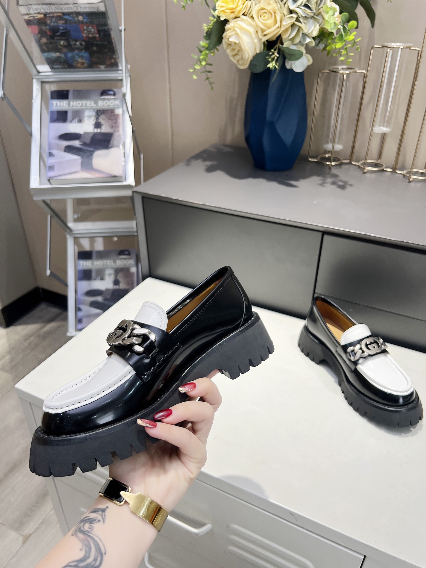 Women's high heels